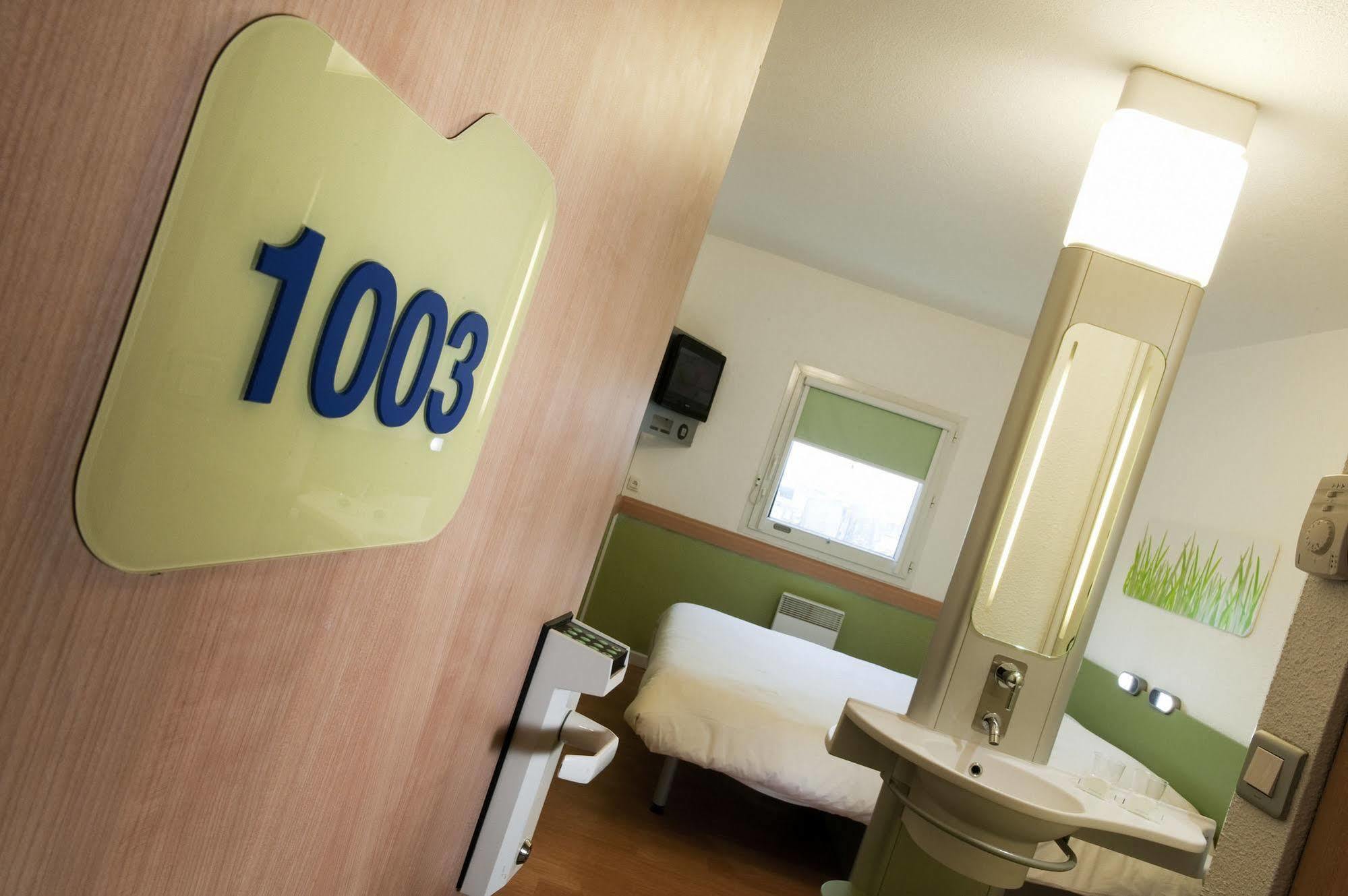 Ibis Budget Bern Expo Exterior photo