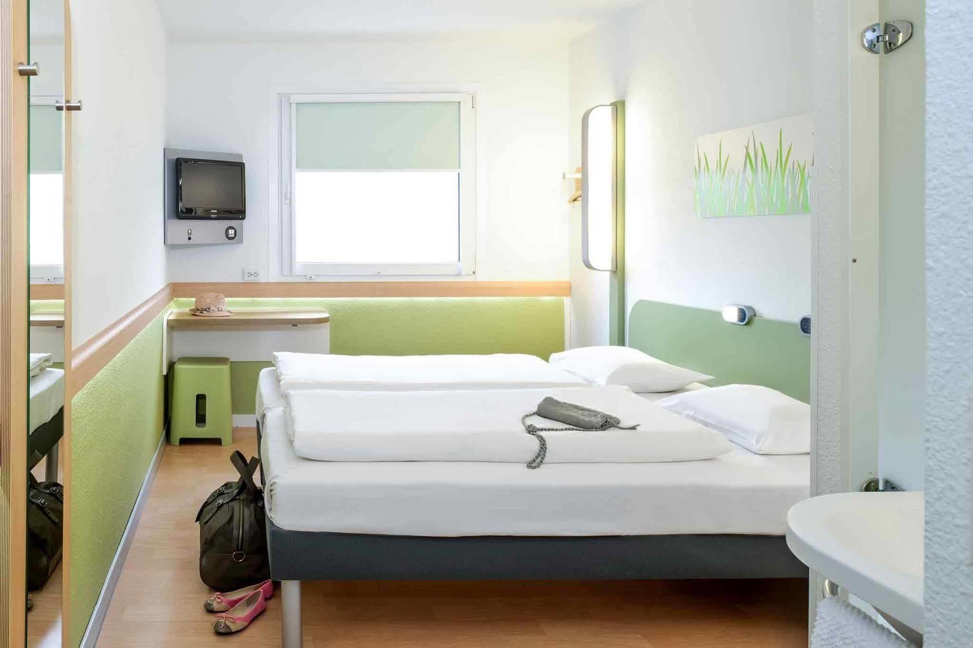 Ibis Budget Bern Expo Exterior photo
