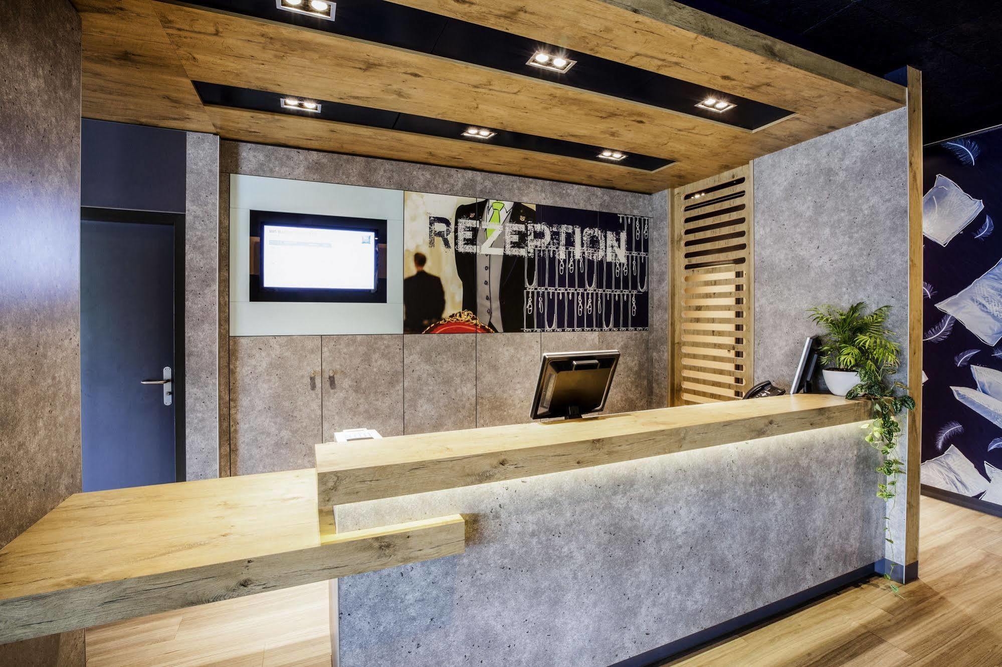 Ibis Budget Bern Expo Exterior photo